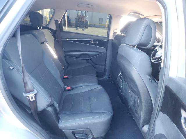 Kia Sorento Lx Image 10