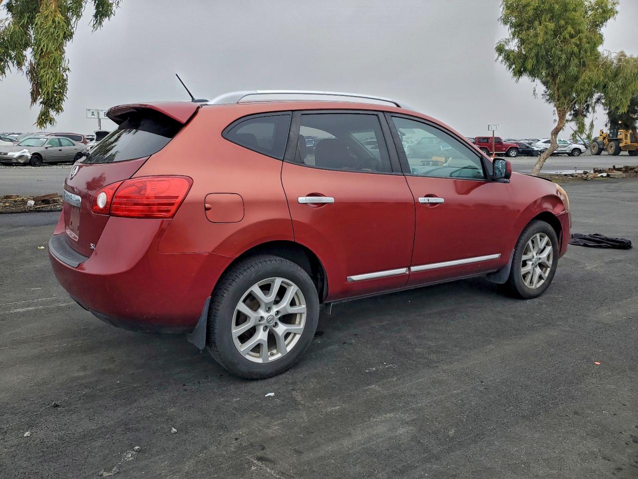 Nissan Rogue S Image 6