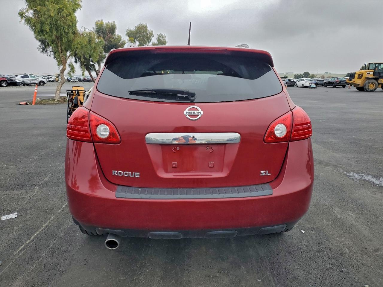 Nissan Rogue S Image 4