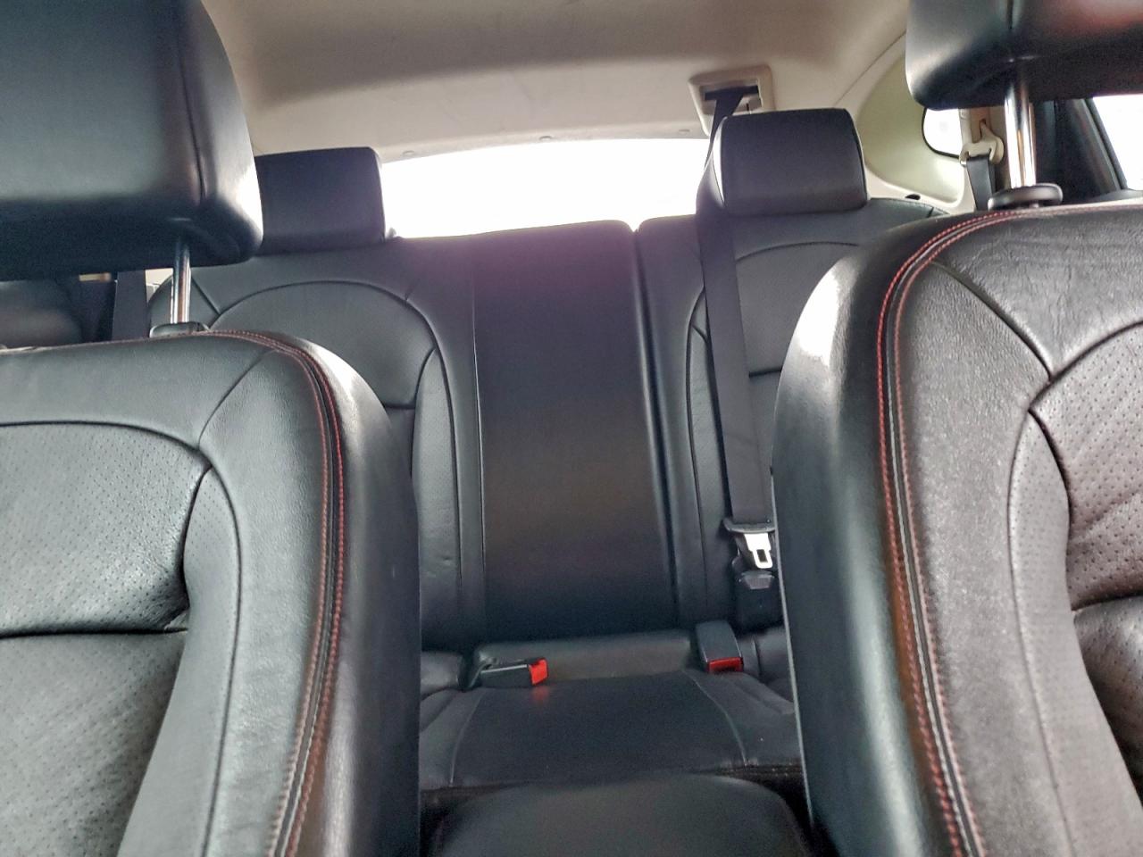 Nissan Rogue S Image 7