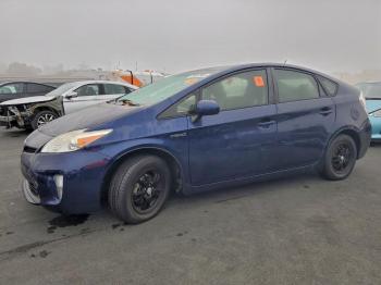  Salvage Toyota Prius