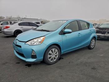  Salvage Toyota Prius