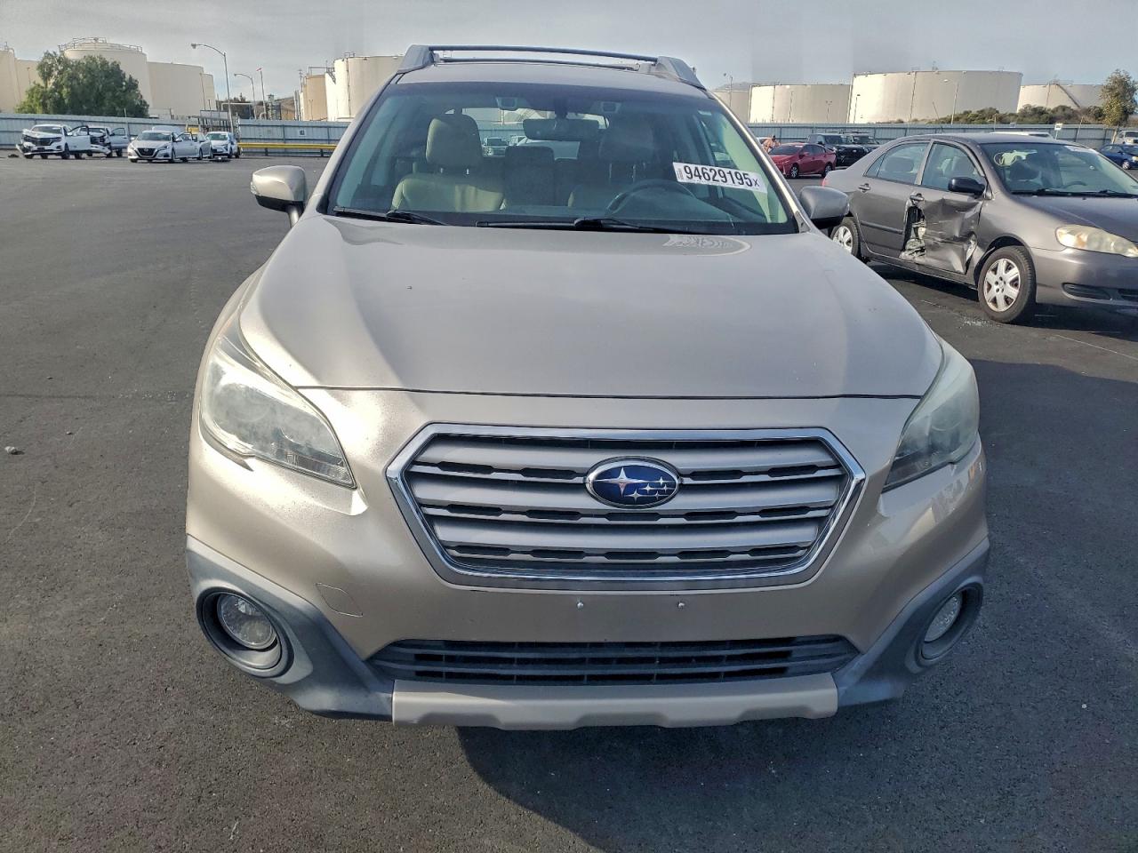 Subaru Outback 2.5i Limited Image 9