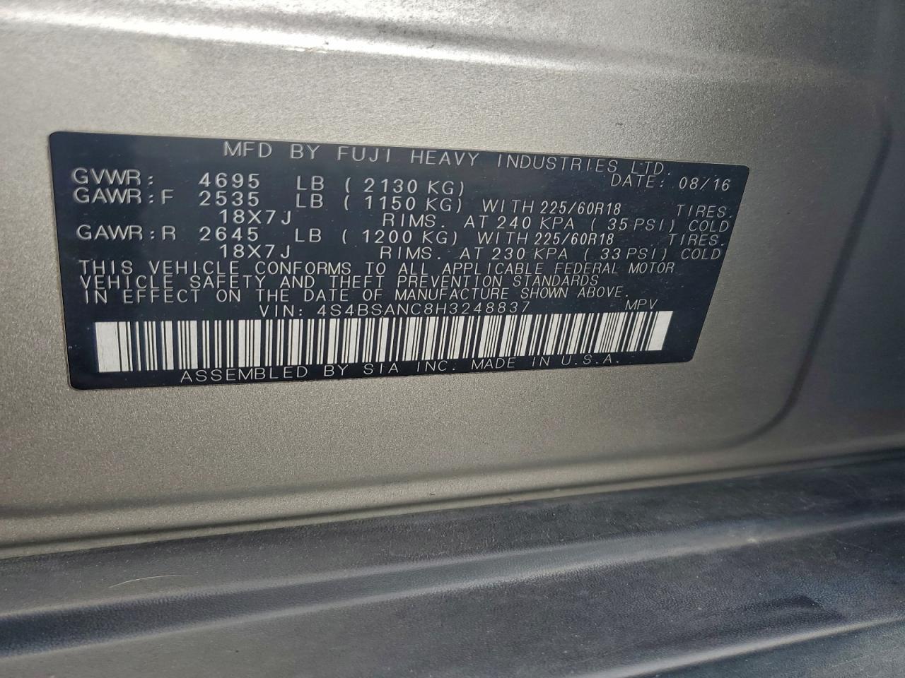 Subaru Outback 2.5i Limited Image 7