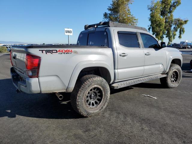Toyota Tacoma Double Cab Image 2