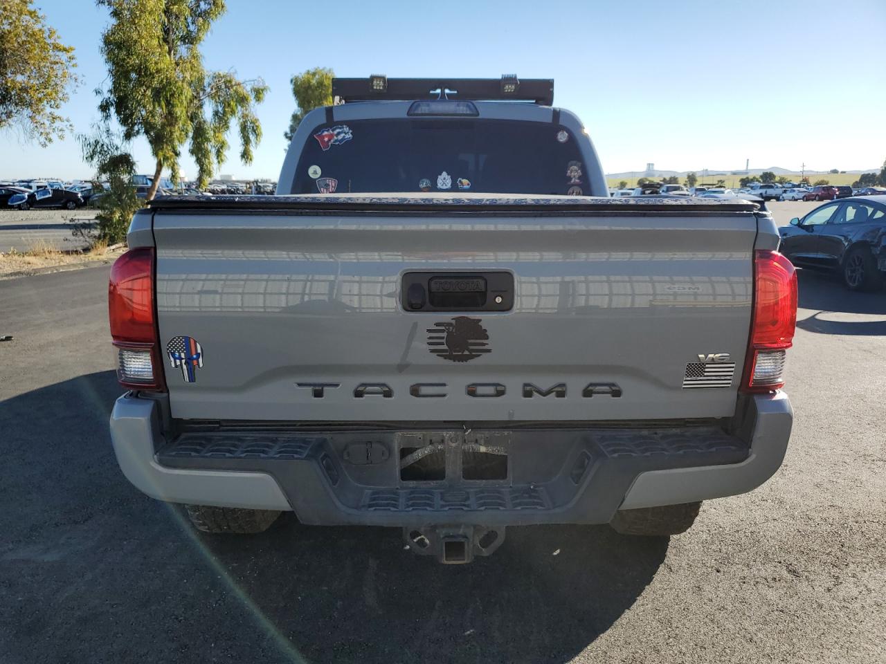 Toyota Tacoma Double Cab Image 7