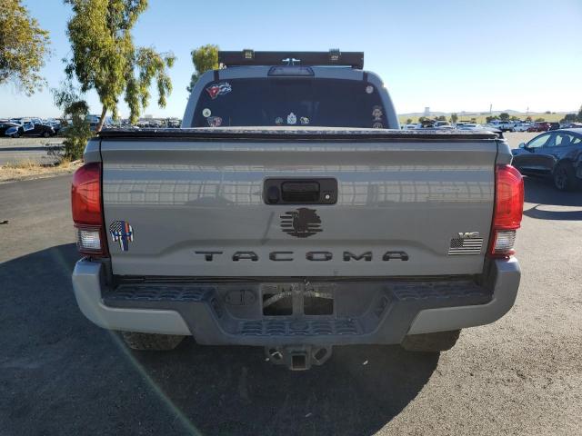 Toyota Tacoma Double Cab Image 7