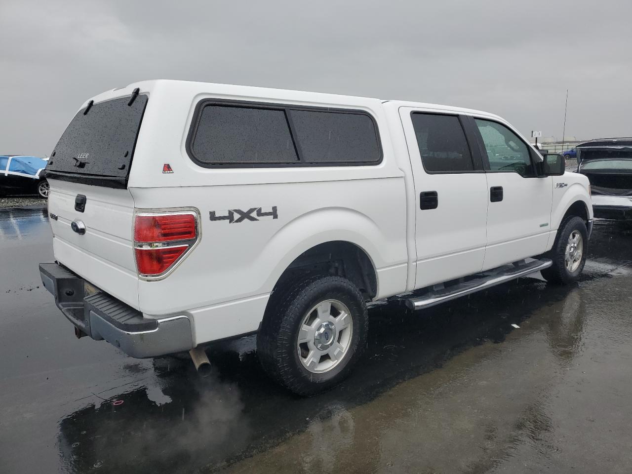 Ford F-150 Supercrew Image 11