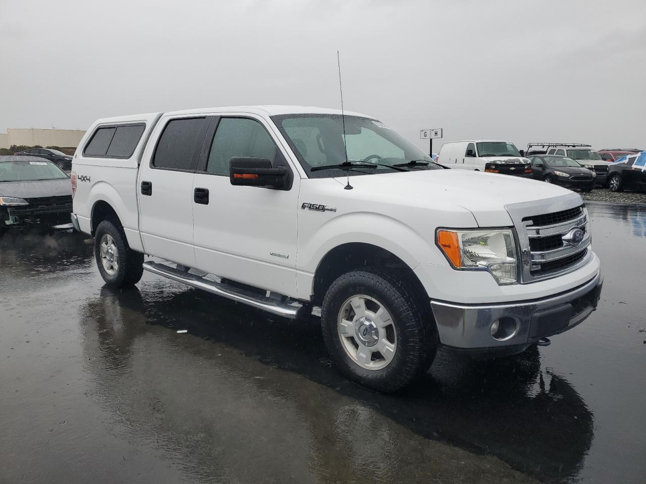 Ford F-150 Supercrew Image 8