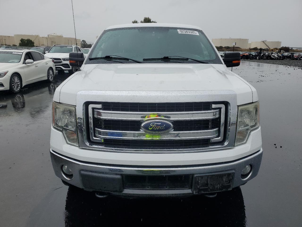 Ford F-150 Supercrew Image 10