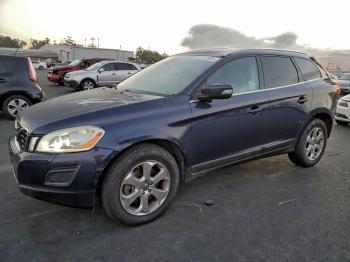  Salvage Volvo XC60