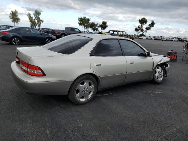 Lexus Es 300 Image 10