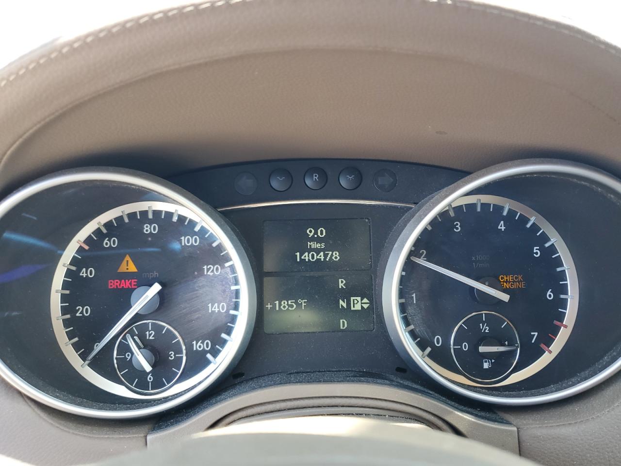 Mercedes-Benz G-Class 450 4matic Image 8