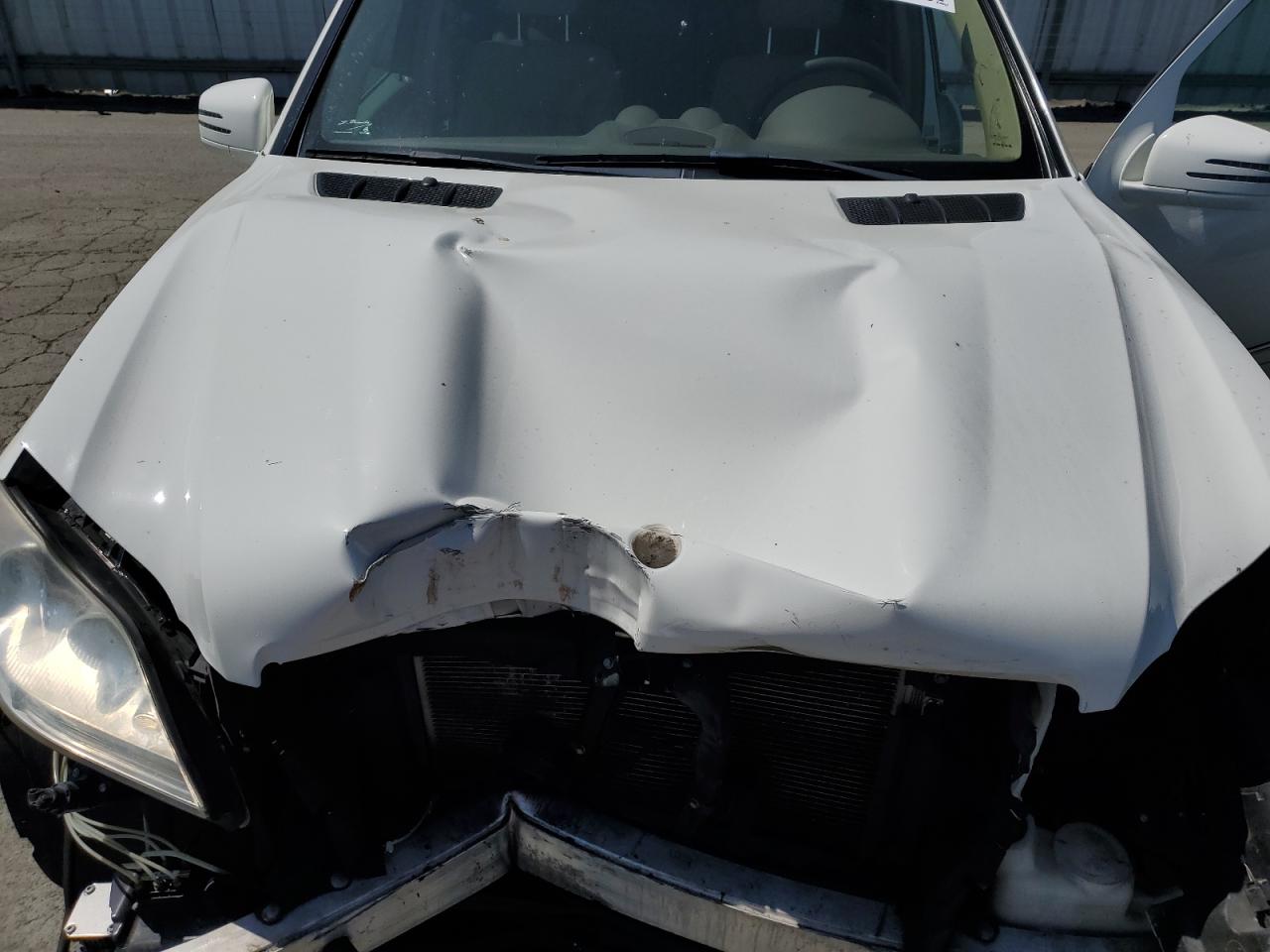 Mercedes-Benz G-Class 450 4matic Image 11