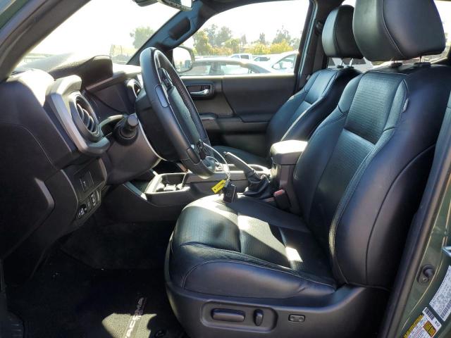 Toyota Tacoma Double Cab Image 4