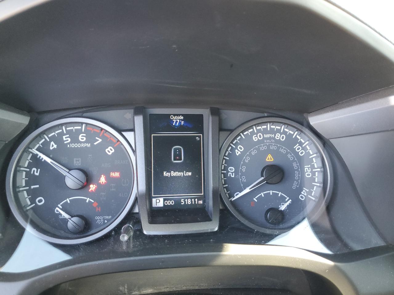 Toyota Tacoma Double Cab Image 11