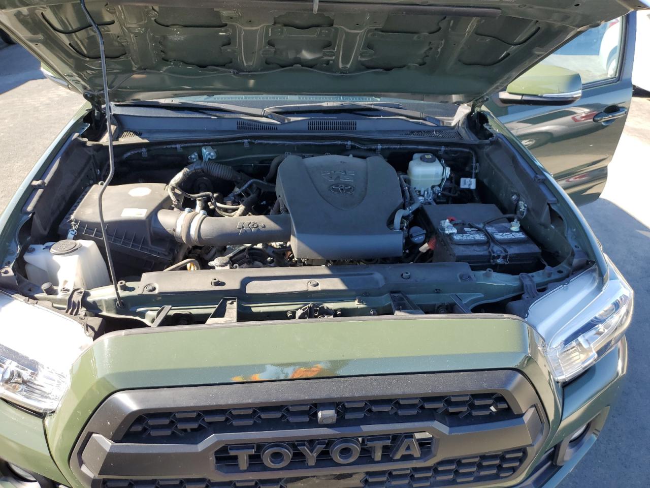 Toyota Tacoma Double Cab Image 10