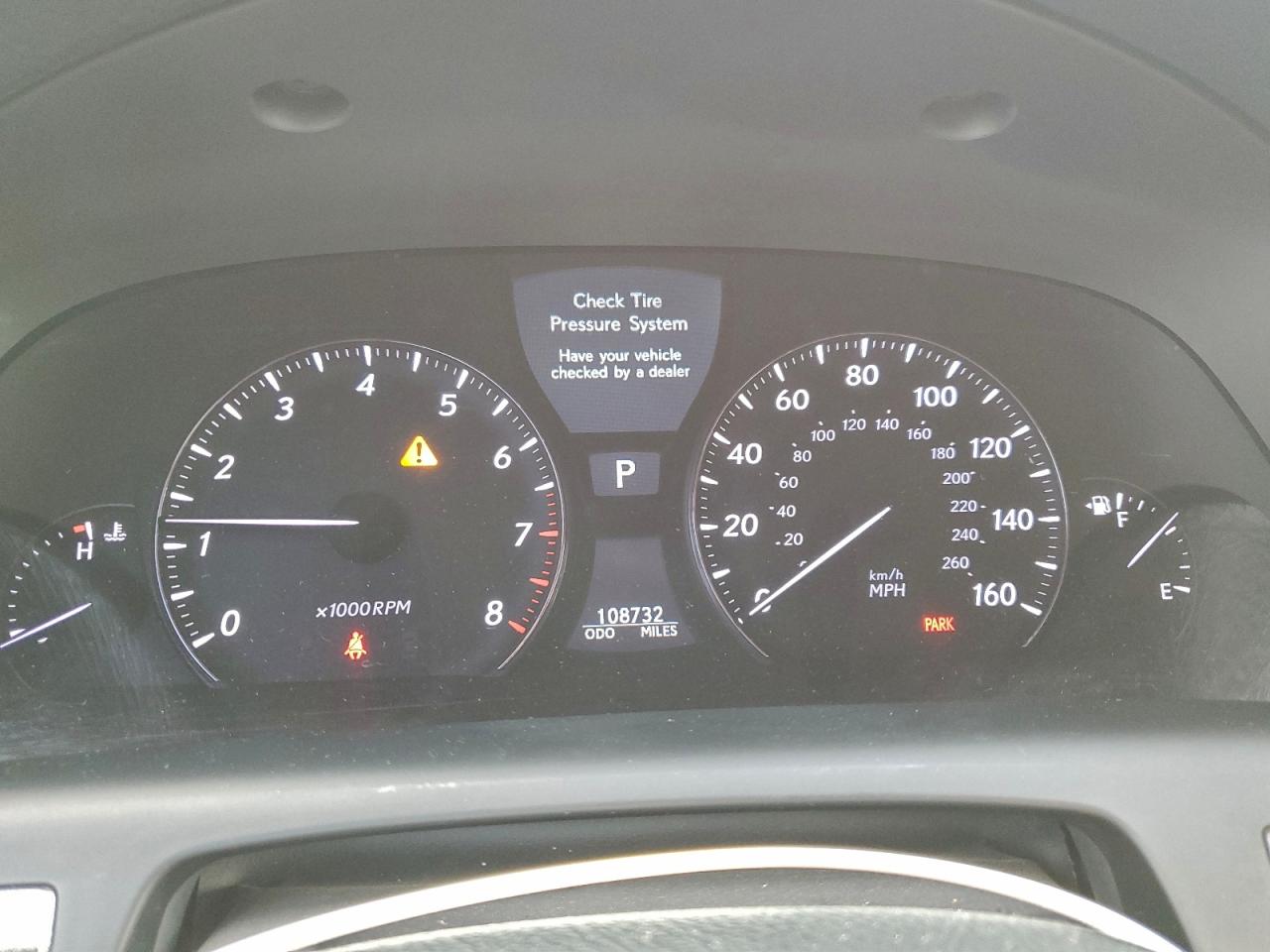 Lexus LS 460 Image 8