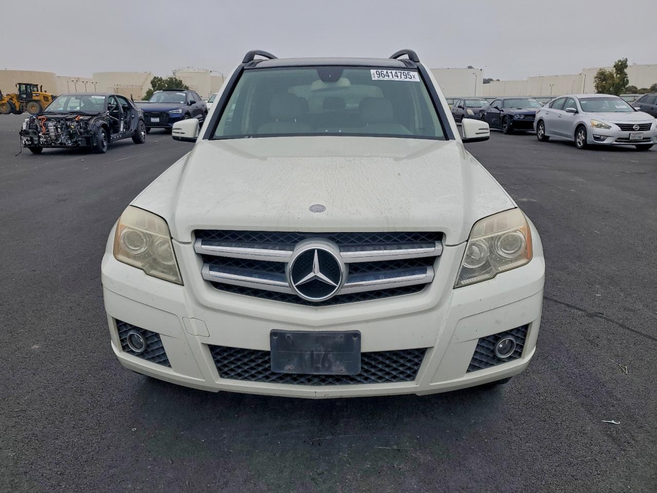 Mercedes-Benz GLK 350 Image 10