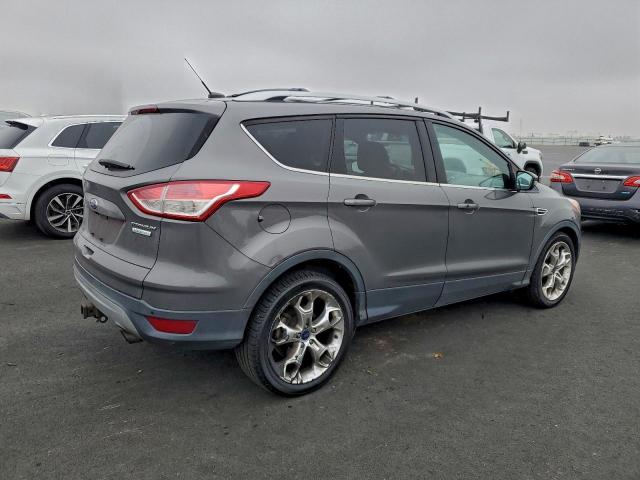 Ford Escape Titanium Image 6