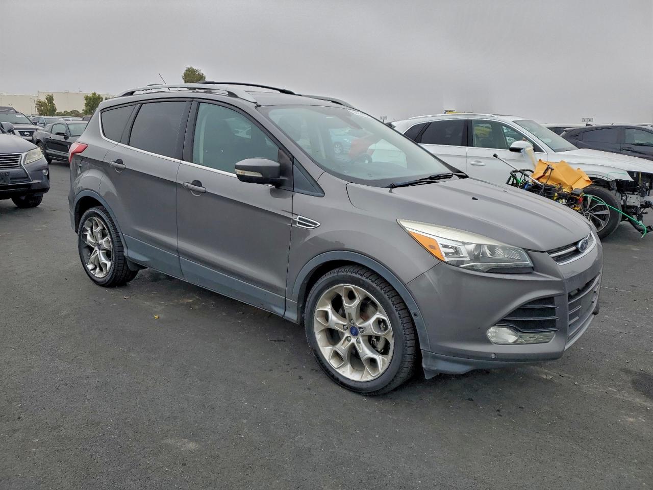 Ford Escape Titanium Image 7
