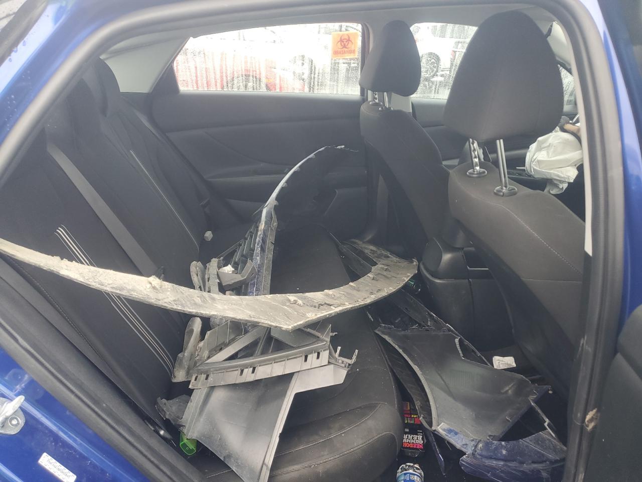 Hyundai ELANTRA Blue Image 4