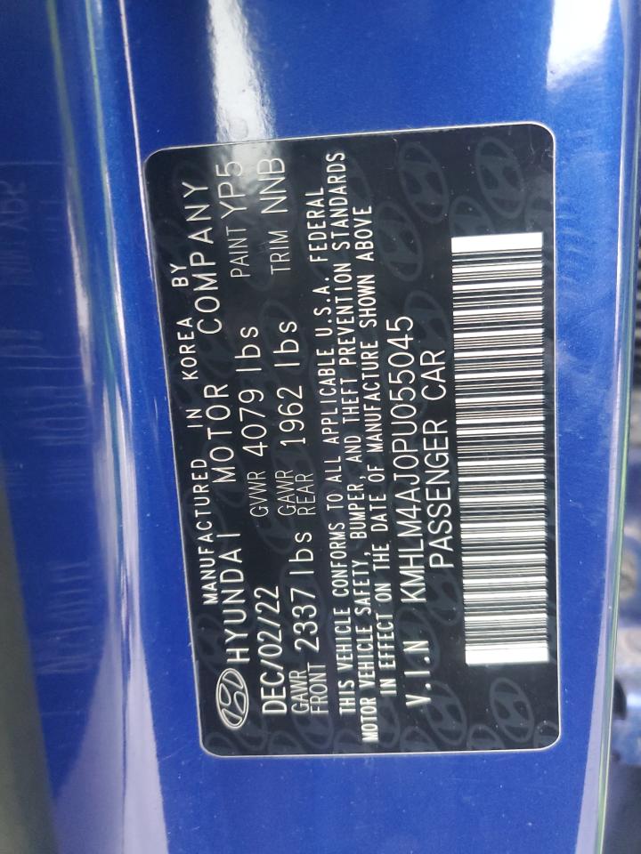 Hyundai ELANTRA Blue Image 8