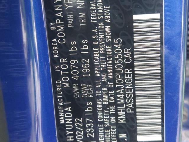 Hyundai ELANTRA Blue Image 8