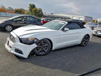  Salvage Ford Mustang