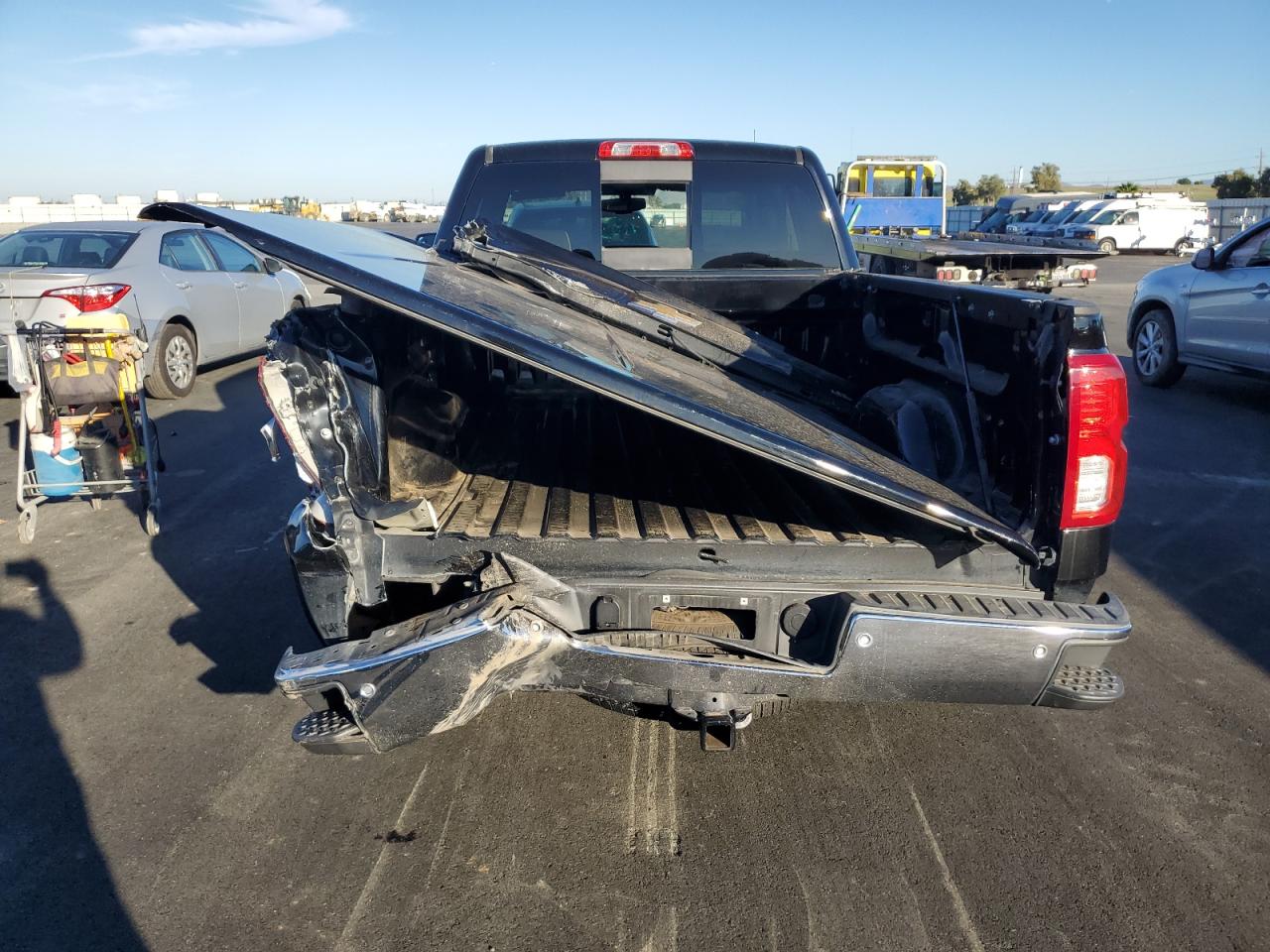 Chevrolet Silverado C1500 Ltz Image 13