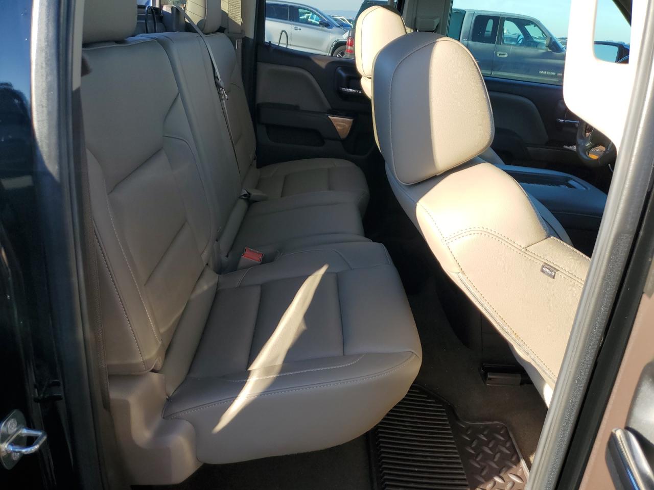 Chevrolet Silverado C1500 Ltz Image 3