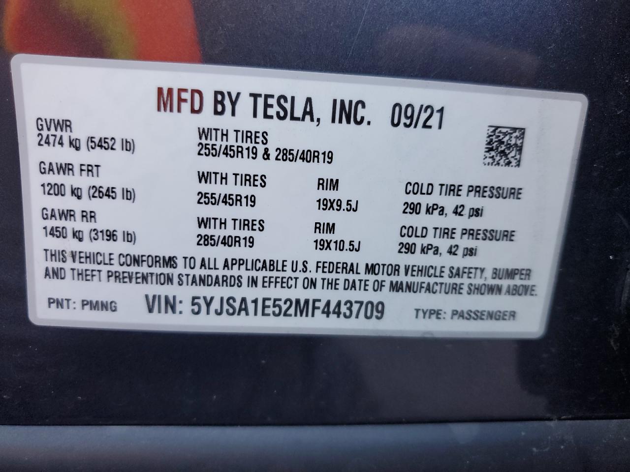 Tesla Model S Image 11