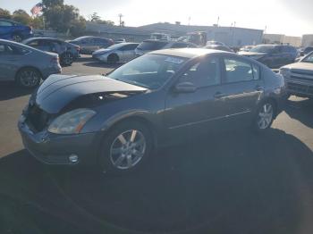  Salvage Nissan Maxima