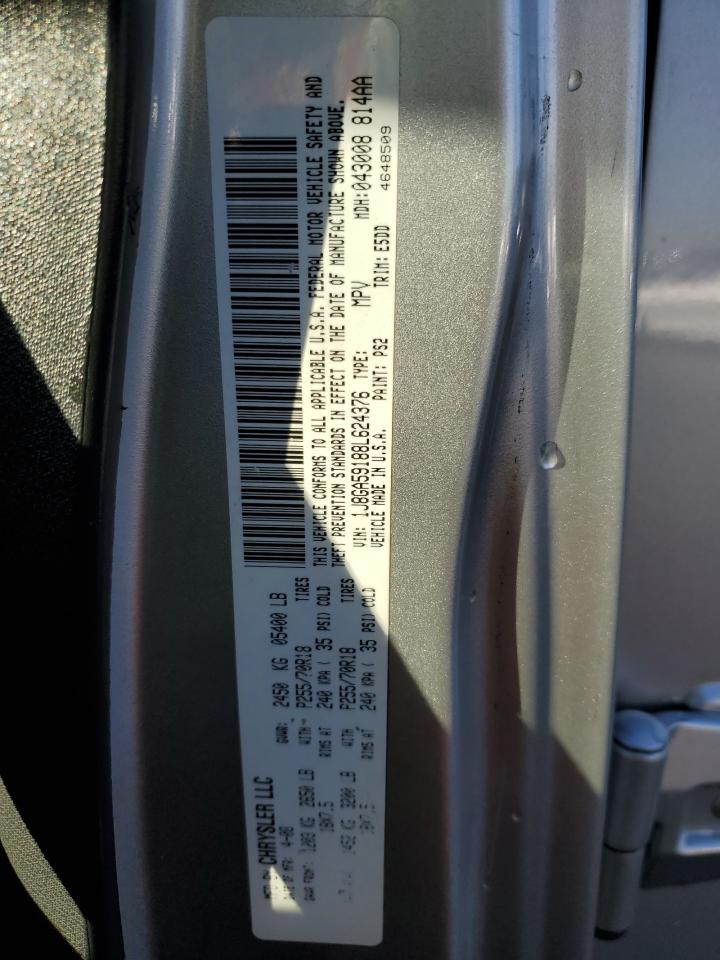 Jeep Wrangler Sahara Image 7