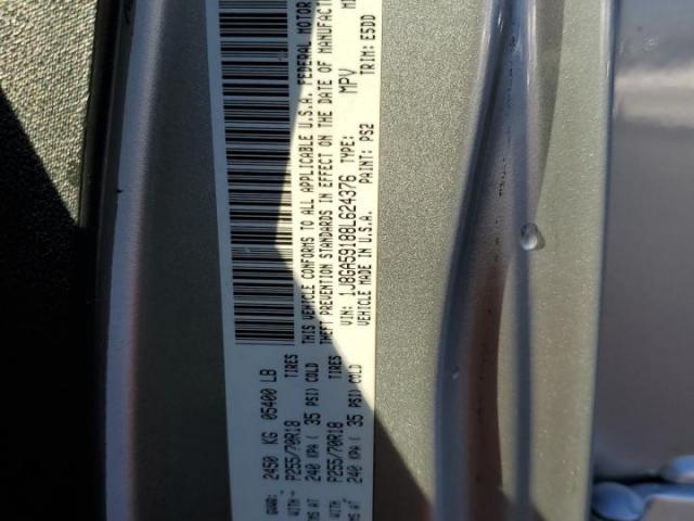 Jeep Wrangler Sahara Image 7