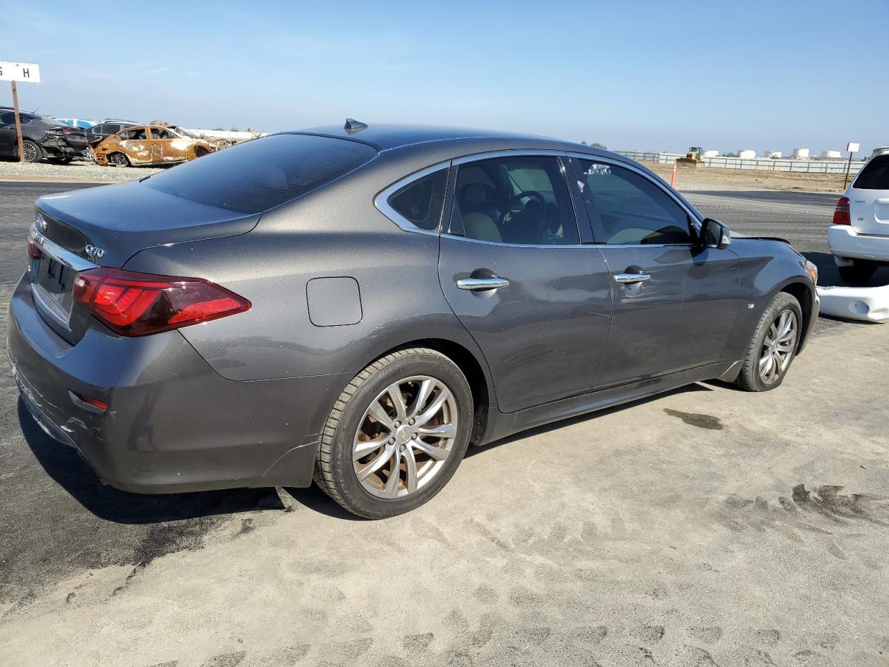 INFINITI Q70 3.7 Image 5