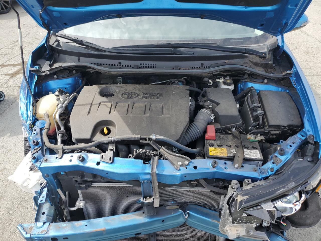 Toyota Corolla Image 12