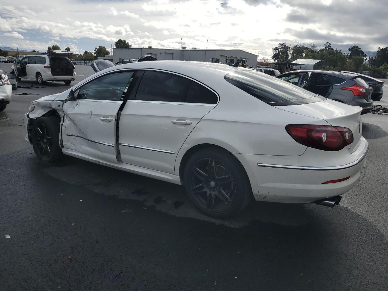 Volkswagen CC Sport Image 3