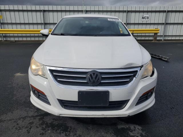 Volkswagen CC Sport Image 2