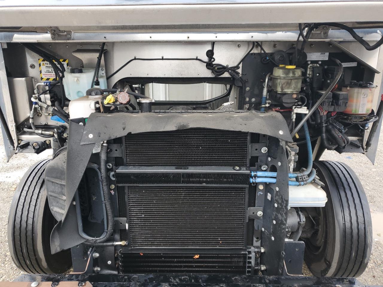 Freightliner Mt45 M Line Walk-in Van Image 10