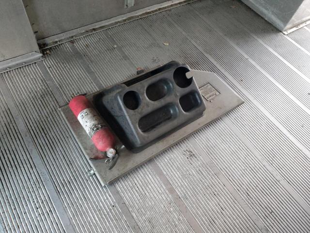 Freightliner Mt45 M Line Walk-in Van Image 9