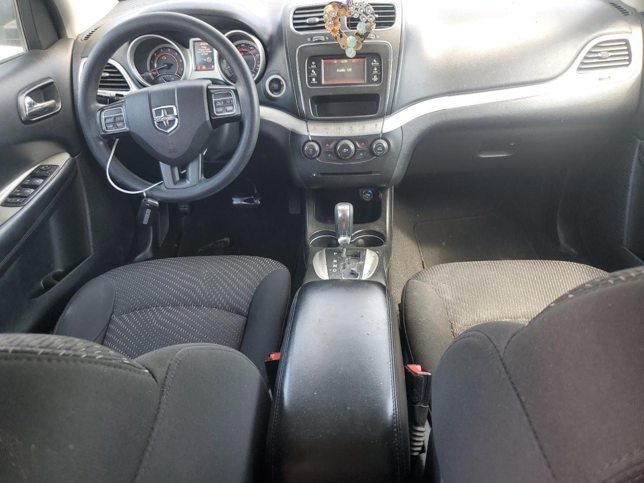 Dodge Journey Sxt Image 9