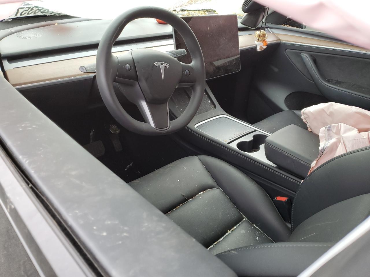 Tesla Model Y Image 3