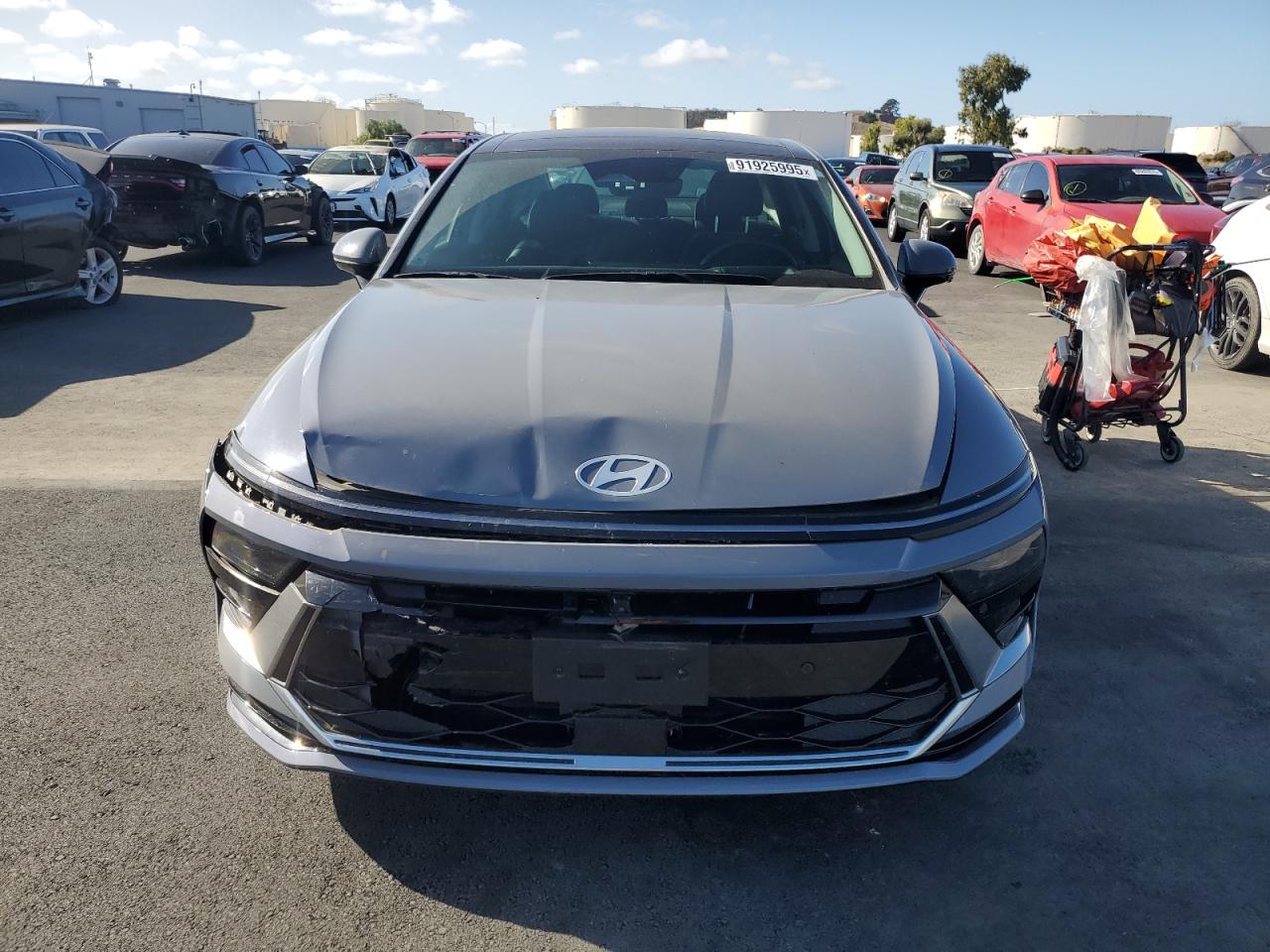 Hyundai SONATA Hybrid Image 4