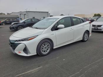  Salvage Toyota Prius