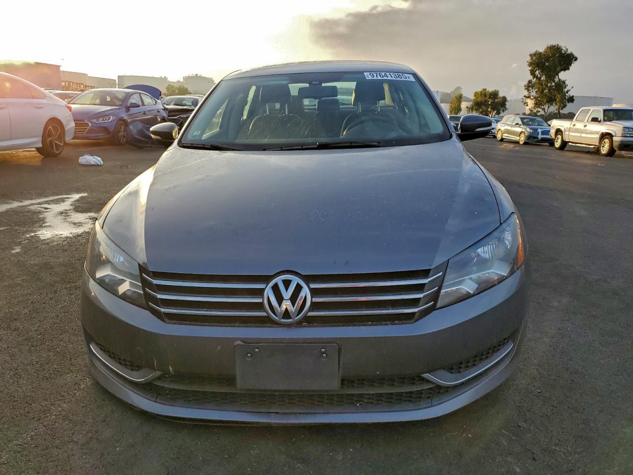 Volkswagen Passat Se Image 9