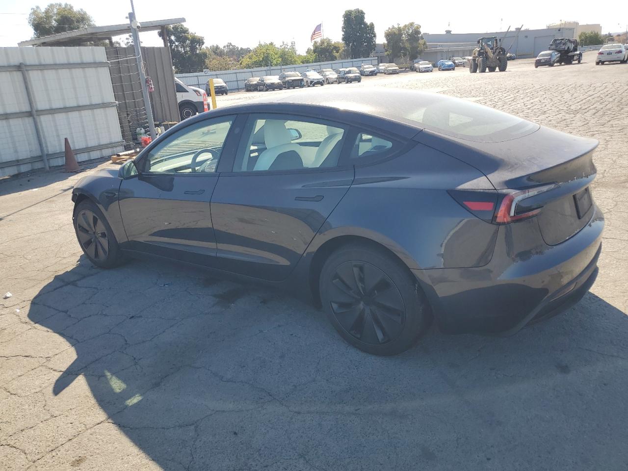 Tesla Model 3 Image 10