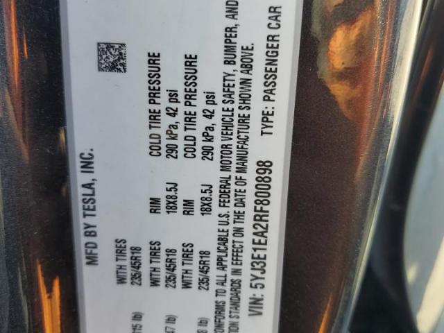 Tesla Model 3 Image 11