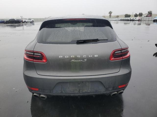 Porsche Macan S Image 9