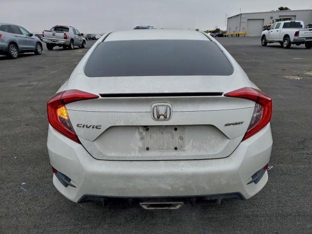 Honda Civic Sport Image 5